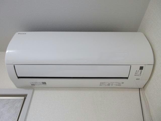 洋室5.9帖　エアコン ＶＡＬＵＧＥ豊岡　Ｃ・Ｄ