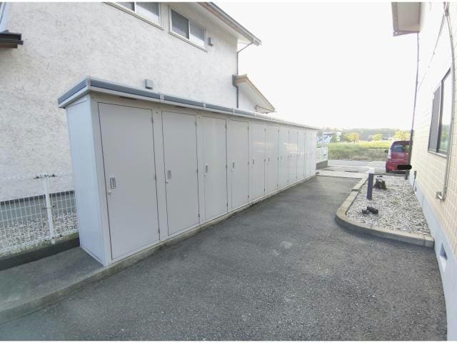 物置 メゾン　ドゥ　ジュワ・エスト