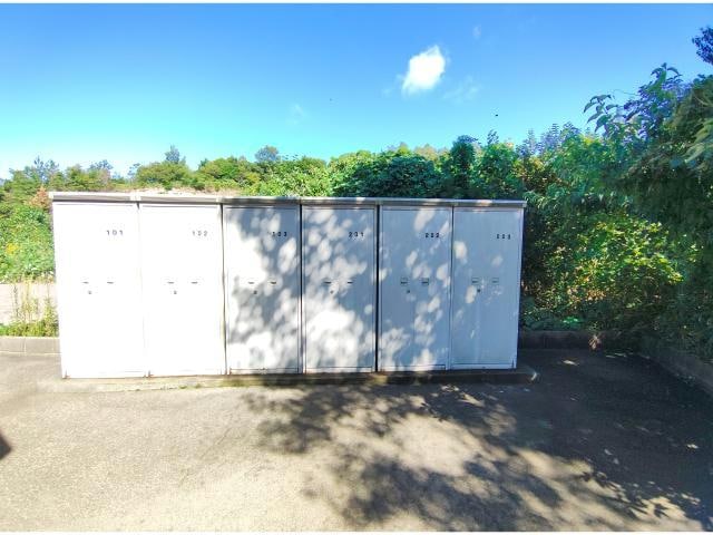 物置 シャンテ芦原