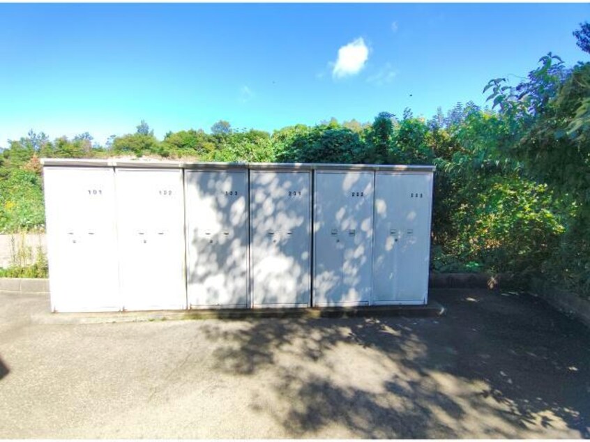 物置 シャンテ芦原