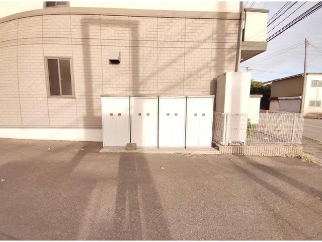 物置 風のクローバー　A棟