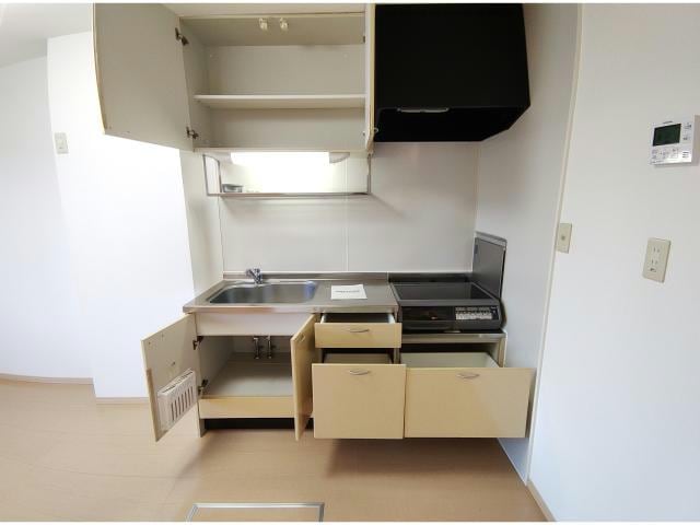  風のクローバー　A棟