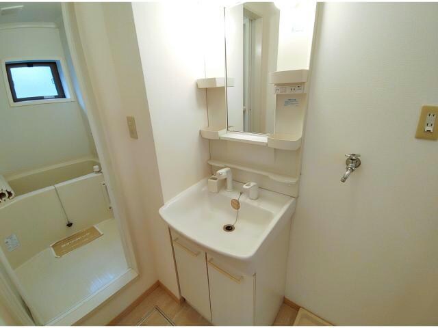  風のクローバー　A棟