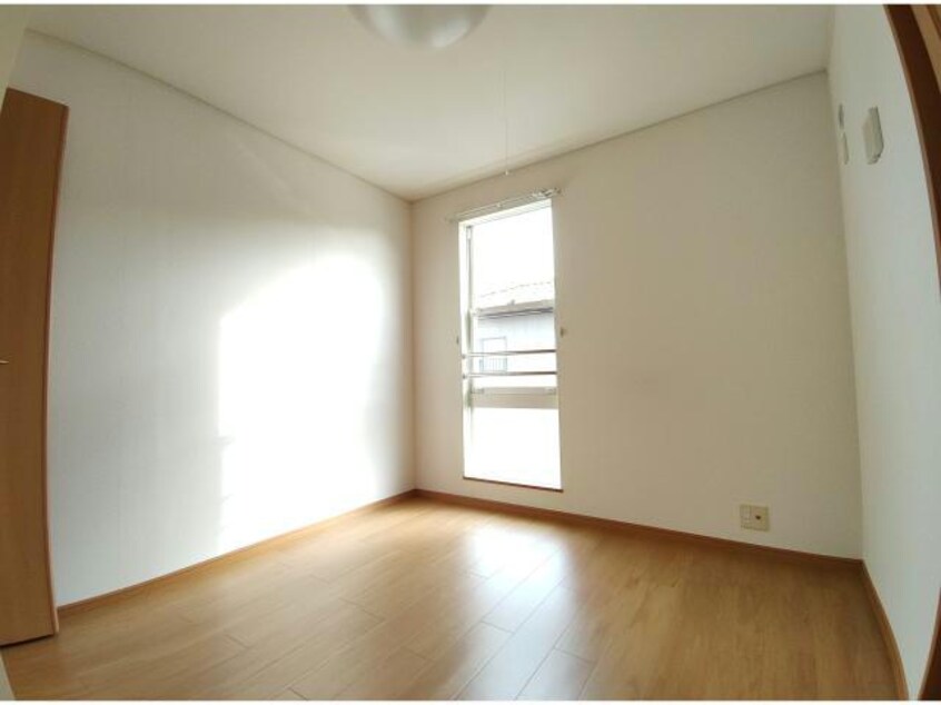  メゾン　カルム　Ⅱ