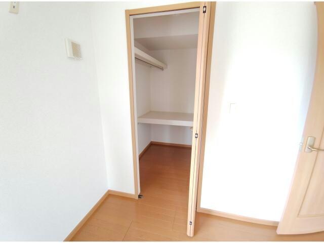  メゾン　カルム　Ⅱ