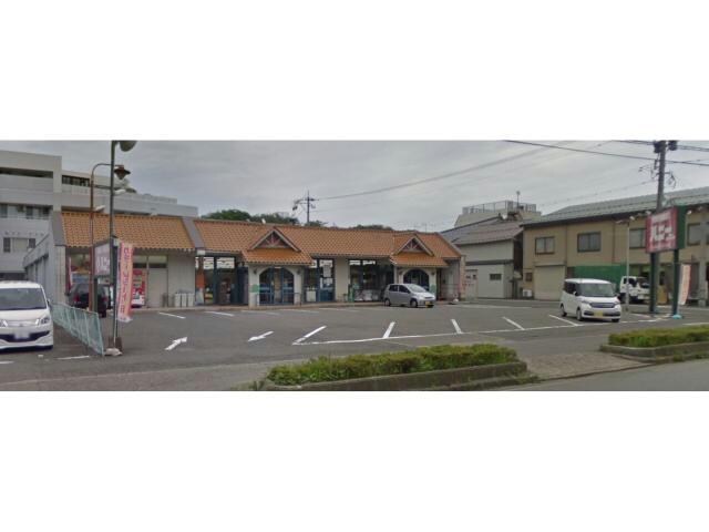 ハニー食彩館足羽店(スーパー)まで1030m Adomani