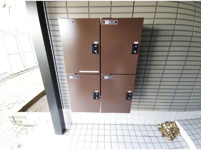 宅配ボックス プレヴ・ナンス　ＡＢ