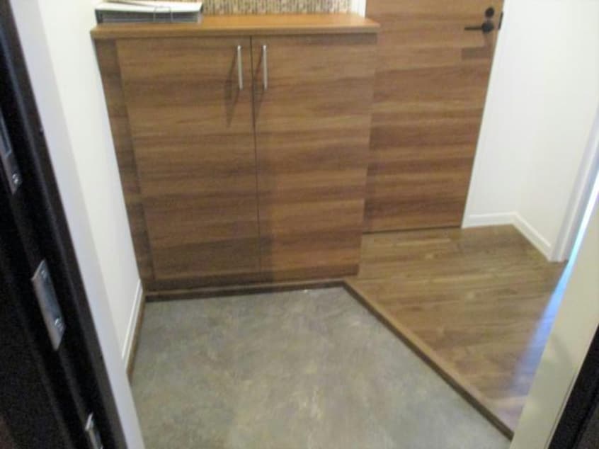  プロヌーブ舞屋