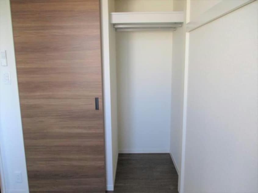  プロヌーブ舞屋