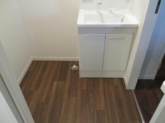  プロヌーブ舞屋