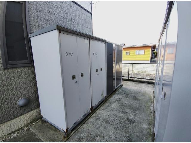 物置 グランコート　B