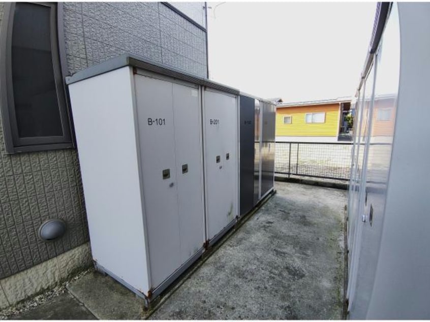 物置 グランコート　B