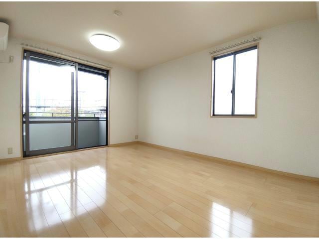  グランコート　B