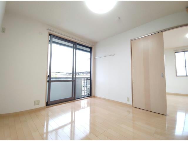  グランコート　B