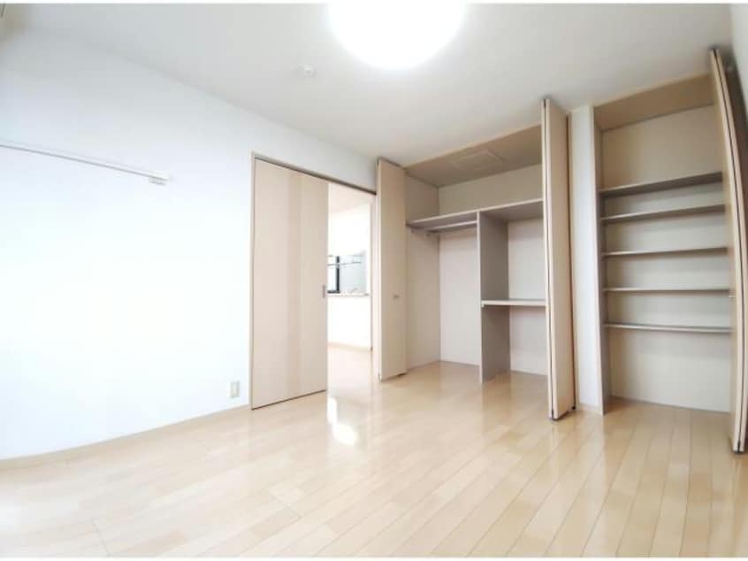  グランコート　B