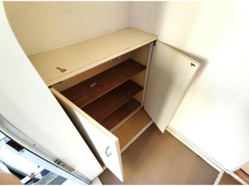  ハイツ水越　B棟