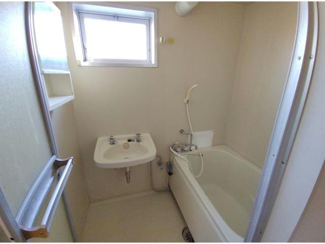  ハイツ水越　B棟