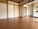 洋室6帖 レジデンス西山