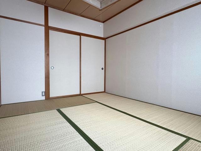 和室6帖 レジデンス西山