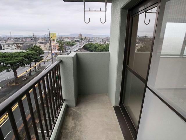  初生マンション