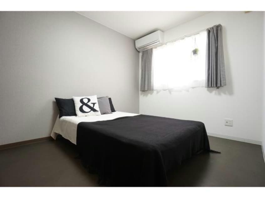 寝室にもエアコン付き 公太館