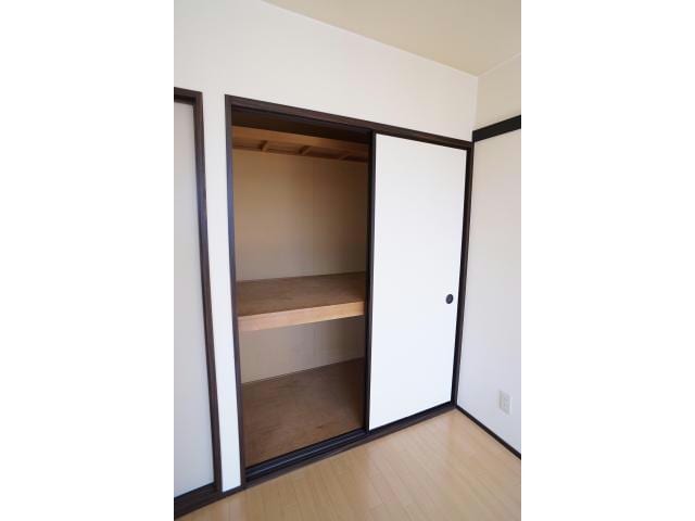 他の部屋の写真です アゼリアハイツ