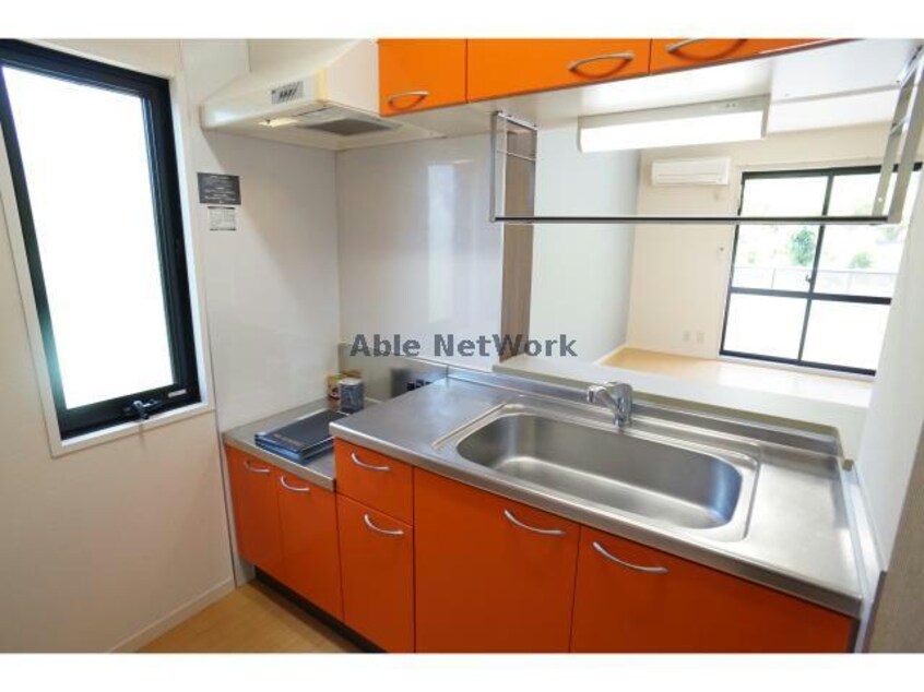  ルネ・フォルム