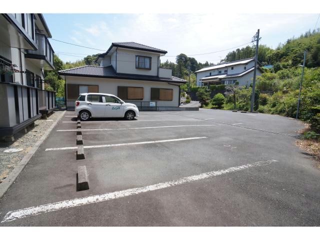  ルネ・フォルム