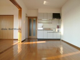 写真は他の号室です