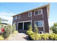 ロイヤルタウン染地台 B