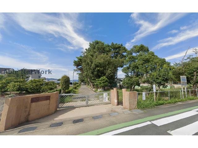 浜松市立都田南小学校(小学校)まで1306m 萩の里