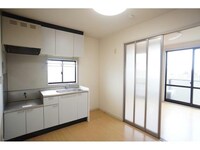 グリーンコートＡ・Ｂ