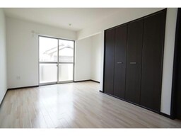 写真は他の号室です