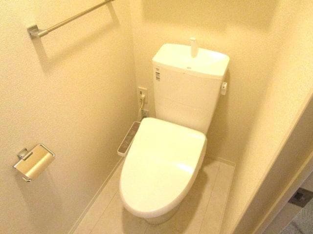  アベニュー有玉