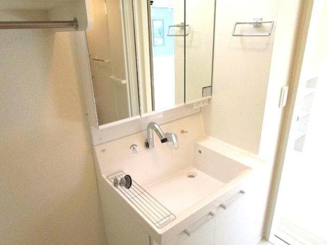  アベニュー有玉