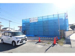 グルーステラス