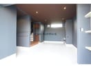  ＴＫ　ＧＡＲＡＧＥ　B棟
