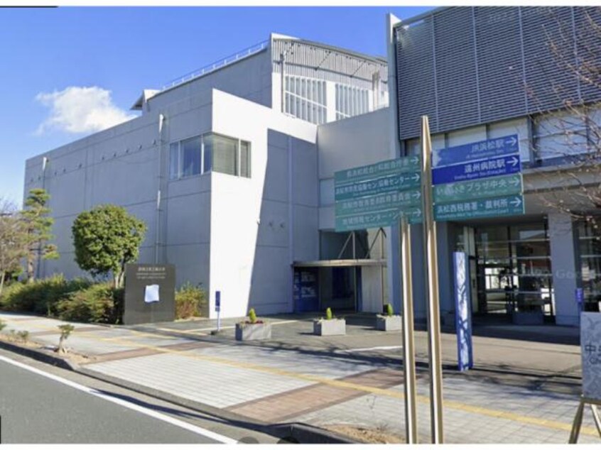 静岡文化芸術大学(大学/短大/専門学校)まで2478m Palace　Mooyo