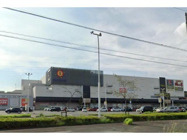 はなまるうどんサンストリート浜北店(その他飲食（ファミレスなど）)まで800m ピアット