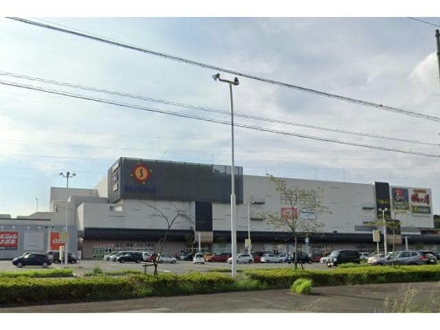 はなまるうどんサンストリート浜北店(その他飲食（ファミレスなど）)まで800m ピアット