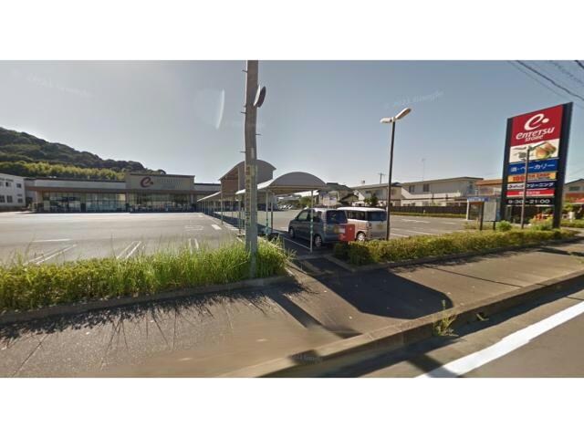 遠鉄ストア三ヶ日店(スーパー)まで136m LOTUS三ケ日