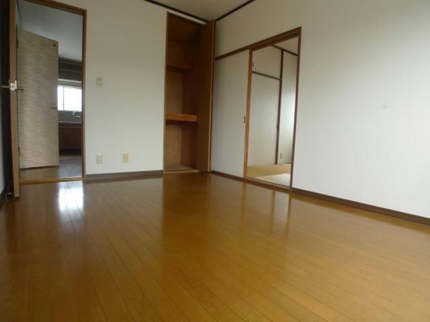  リトル・パンド・ハイツＭ