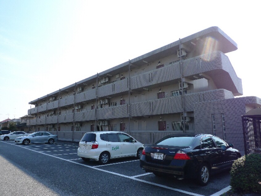  林マンションF