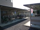  林マンションF