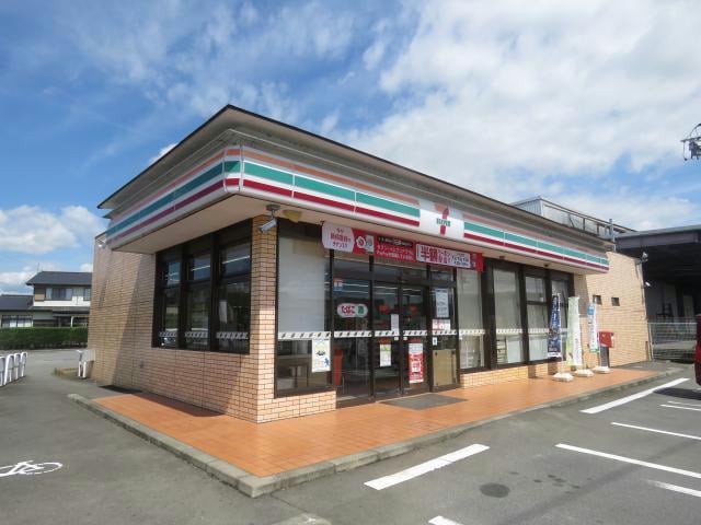 セブンイレブン高根沢花岡店(コンビニ)まで2215m イースト・ヒルＣ
