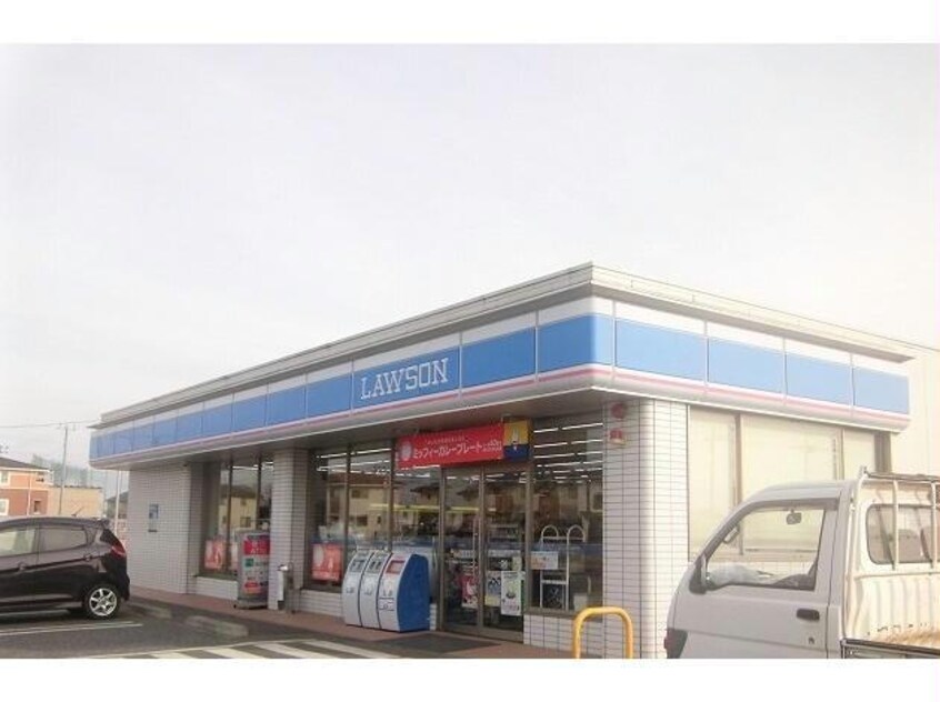 ローソン宇都宮テクノポリスセンター店(コンビニ)まで808m ラフィーネE