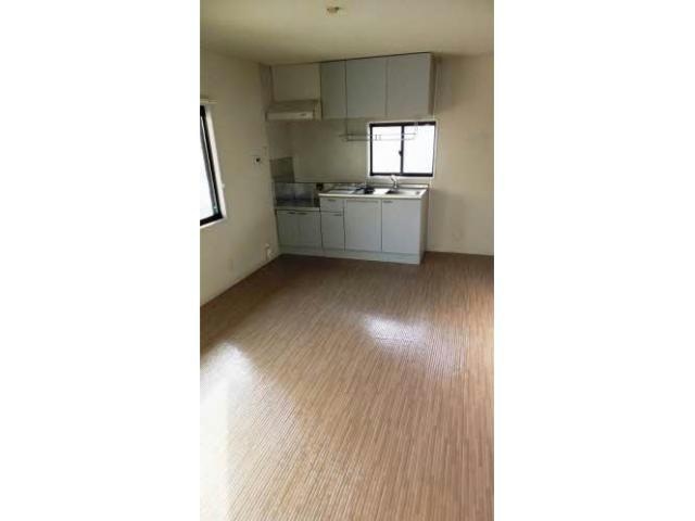  プリムリゼール　A棟