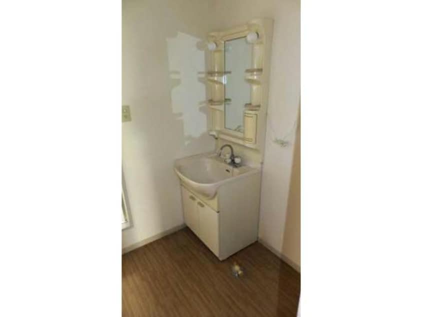  プリムリゼール　A棟