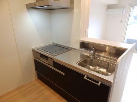  ラルジェ　Ａ棟