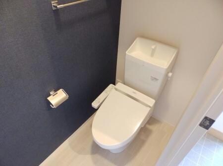  ラルジェ　Ａ棟